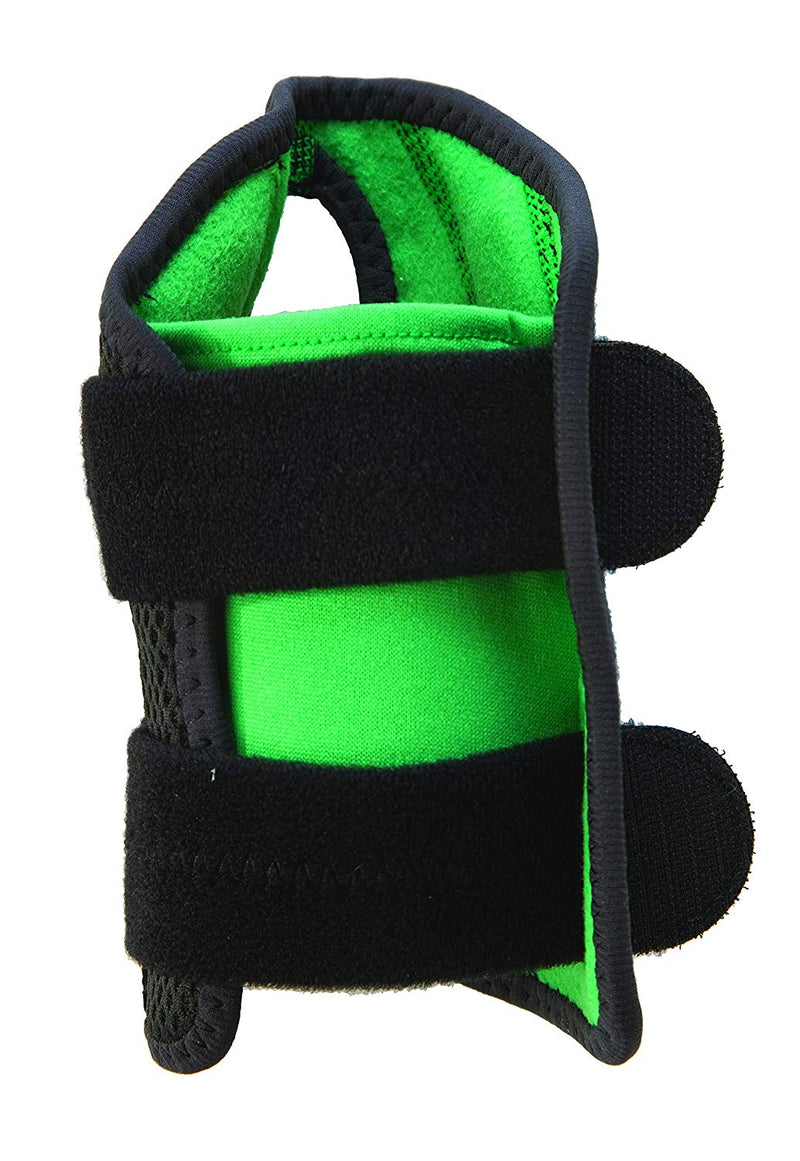 Mueller Green Fitted Wrist Brace